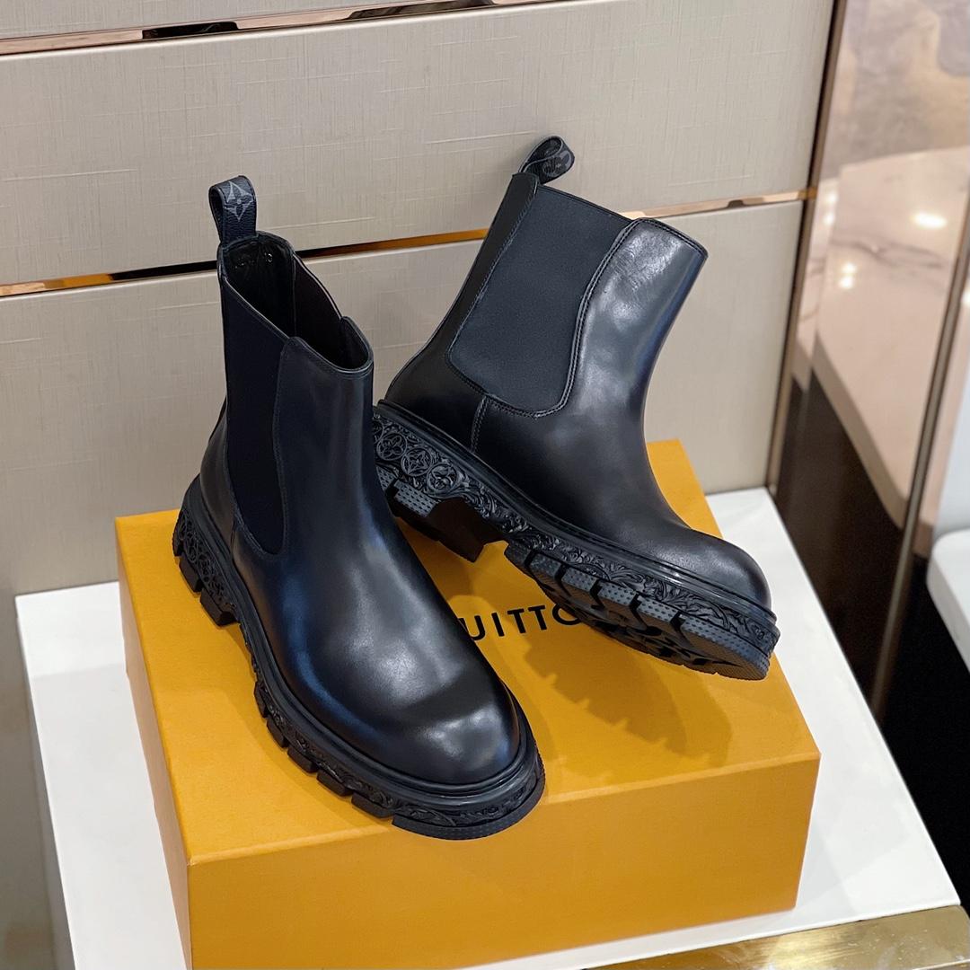Louis Vuitton LV Baroque Chelsea Boot    1AAHB7 - FashionPlug