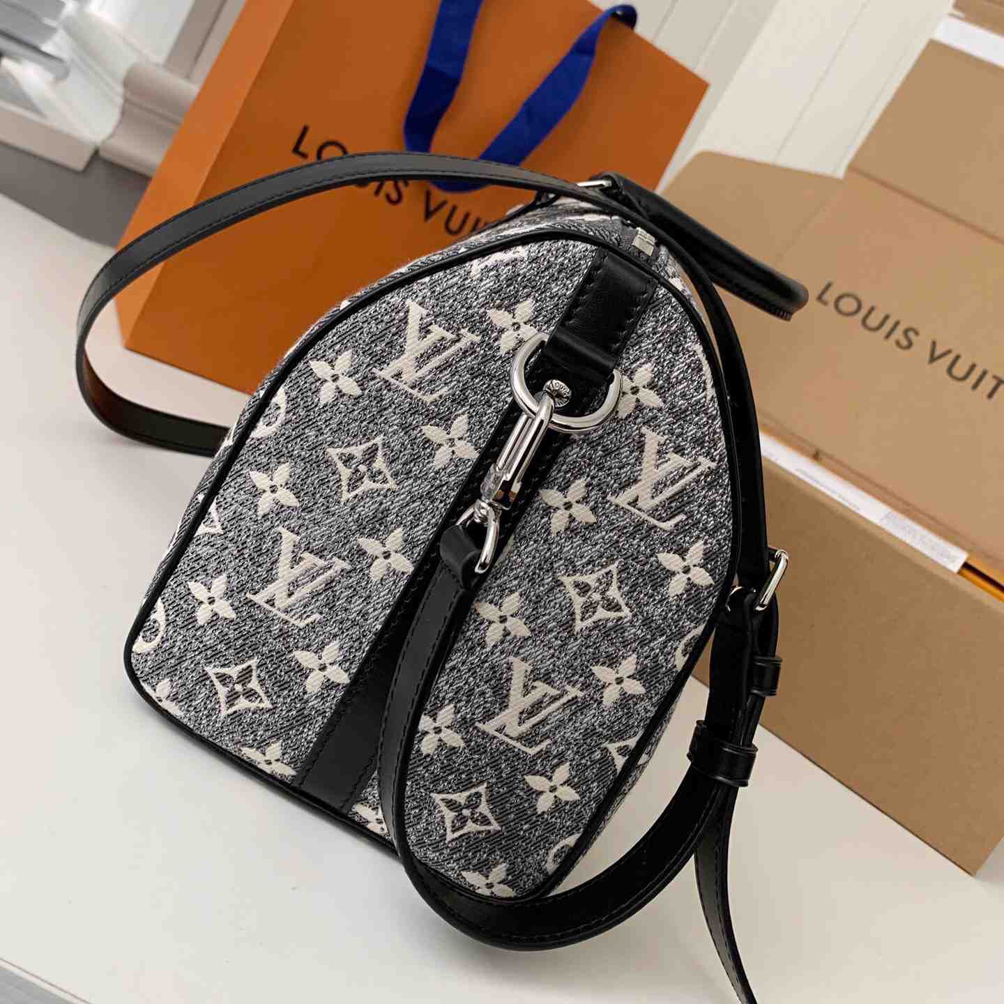 Louis Vuitton Speedy Bandoulière 25(25-19-15cm) - FashionPlug