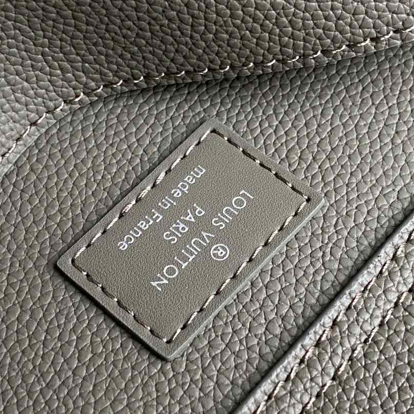 Louis Vuitton Sling Bag(30-16-3cm)   M21364 - FashionPlug