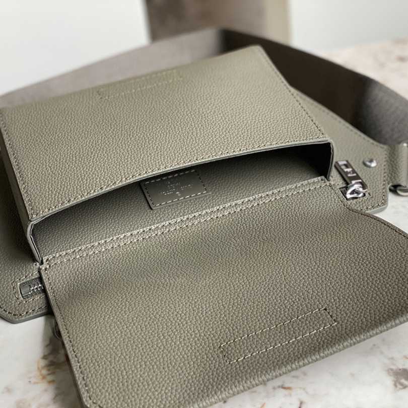 Louis Vuitton Sling Bag(30-16-3cm)   M21364 - FashionPlug