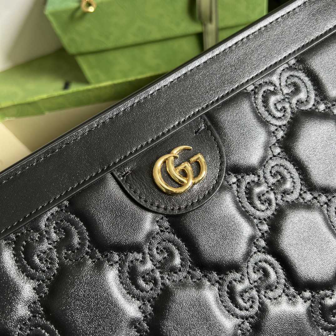 Gucci GG Matelassé Leather Medium Bag(32.5-20-10cm)   - FashionPlug