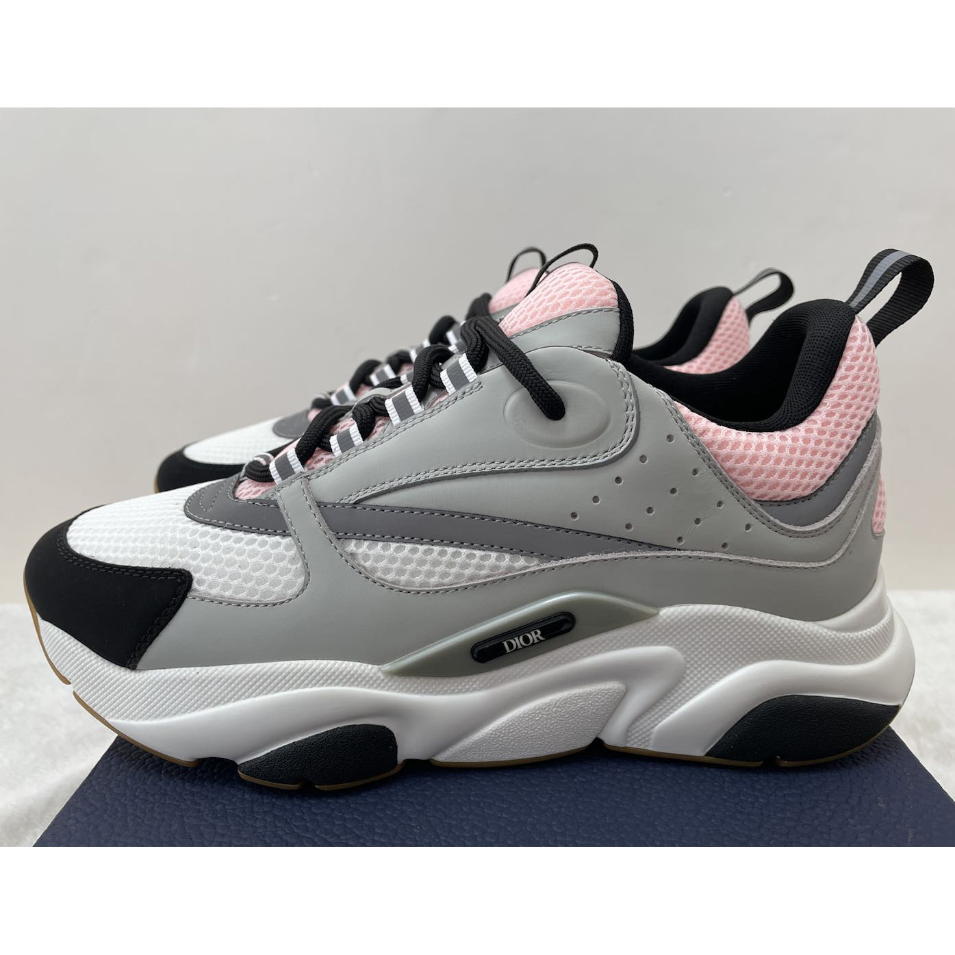 Dior B22 Sneaker  - FashionPlug