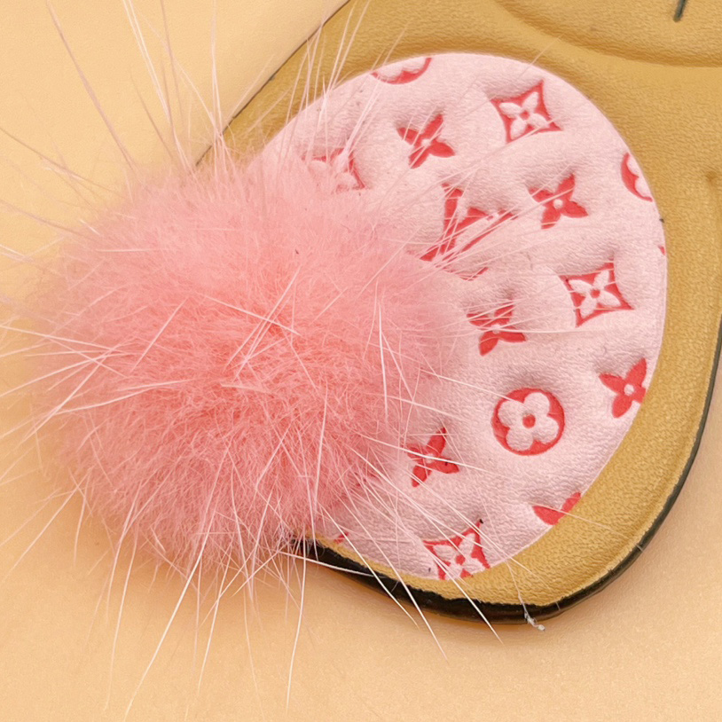 Louis Vuitton LV Bunny Key Holder    M00994 - FashionPlug