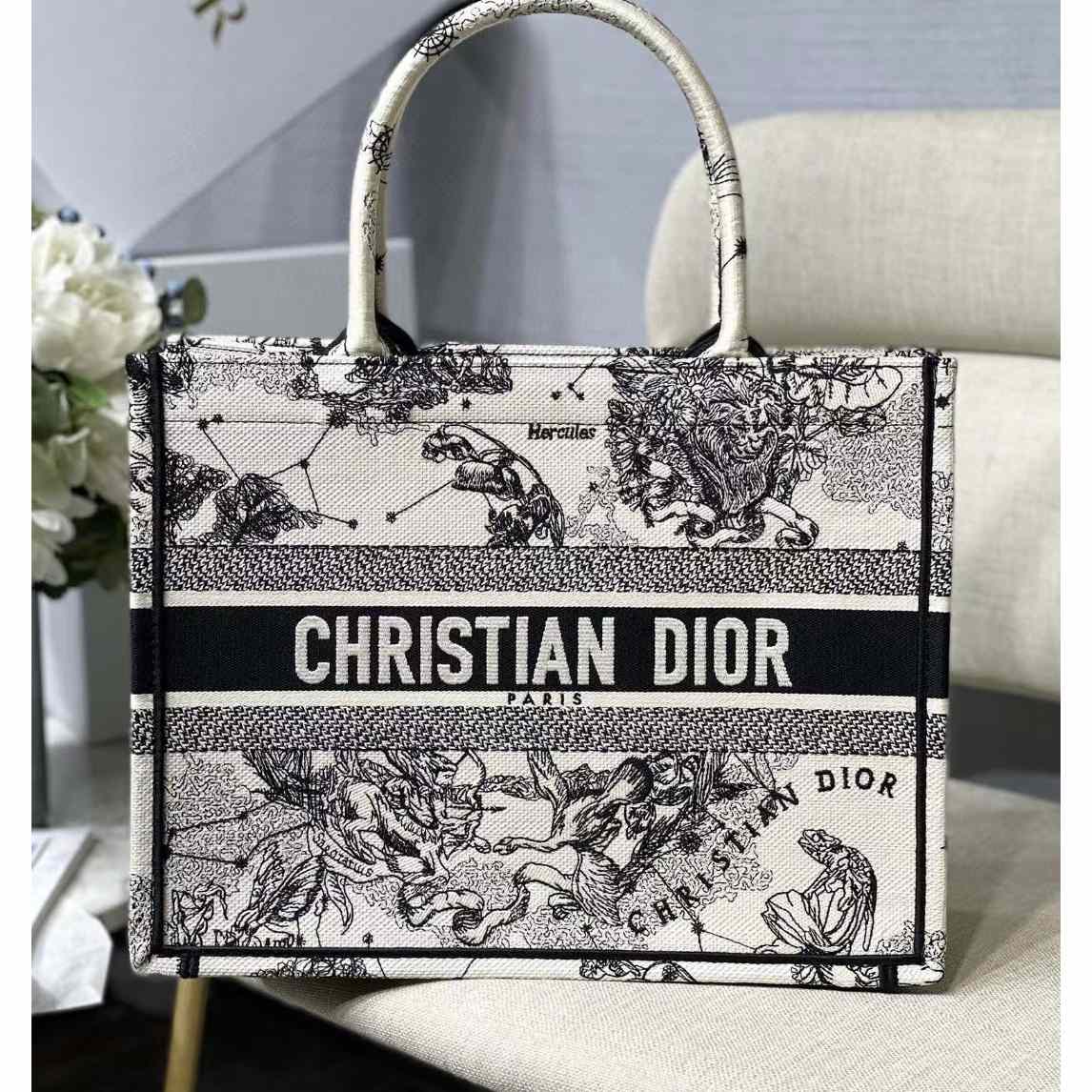 Dior Oblique Embroidered Book Tote（36.5-28-17.5CM）-Embroiderable Characters - FashionPlug
