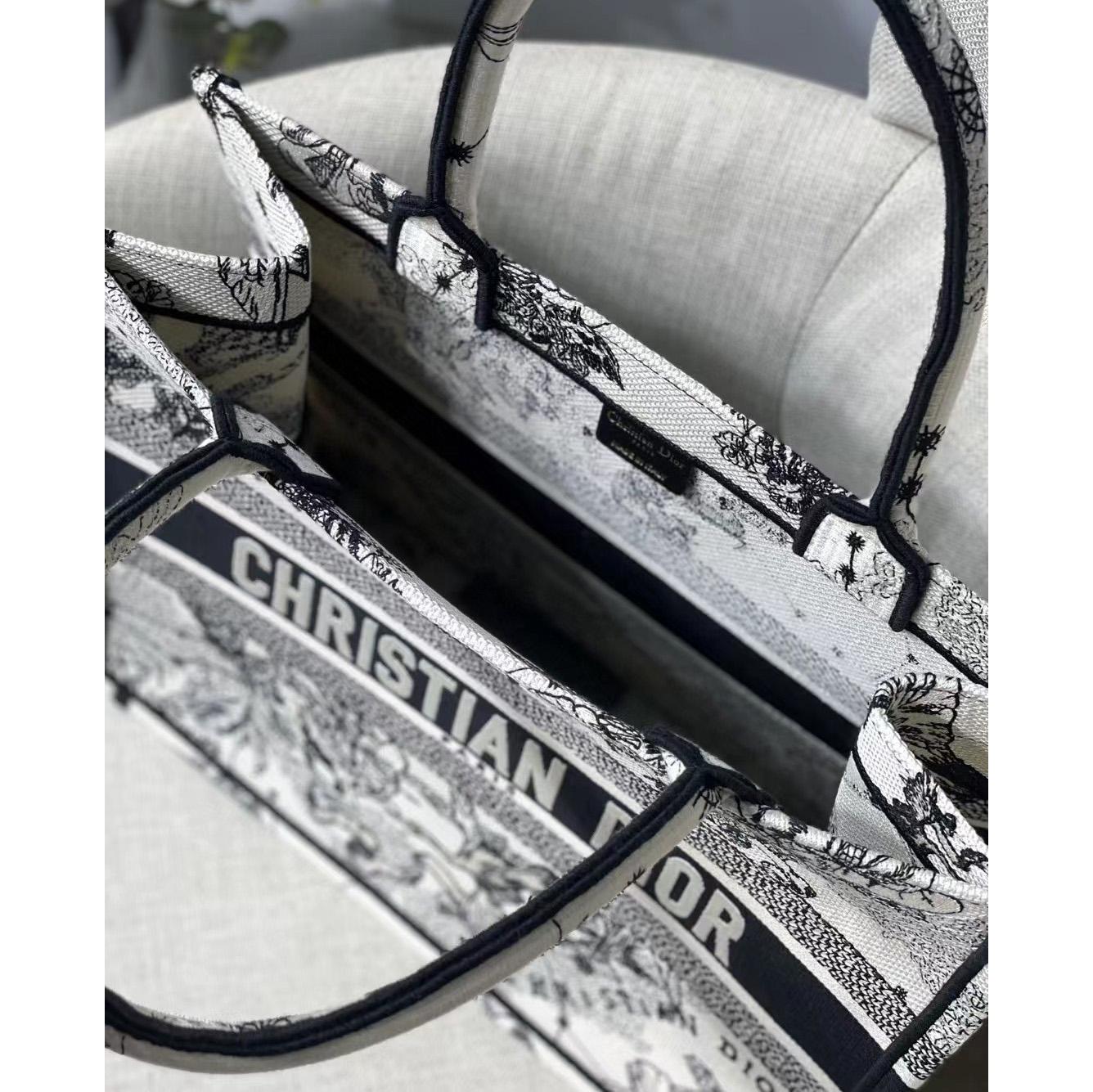 Dior Oblique Embroidered Book Tote（36.5-28-17.5CM）-Embroiderable Characters - FashionPlug