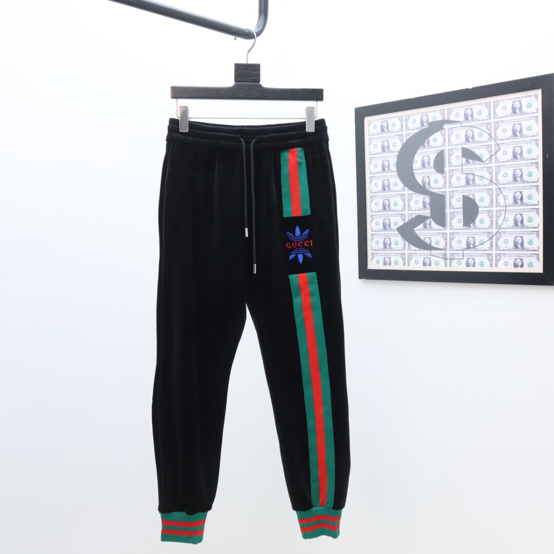 Gucci Zip Jacket & Jogging Pants - FashionPlug
