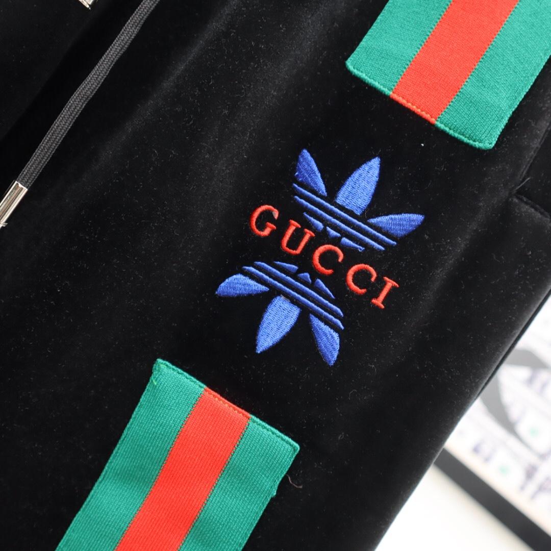 Gucci Zip Jacket & Jogging Pants - FashionPlug