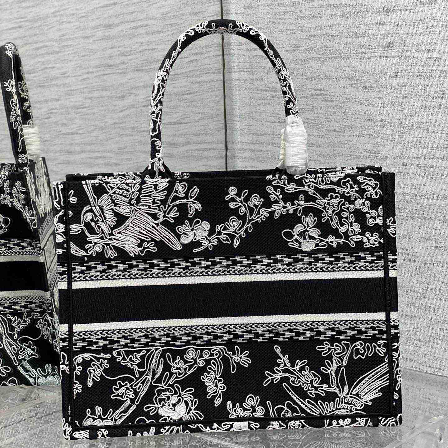 Dior Medium Dior Book Tote(36-18-28cm) - FashionPlug