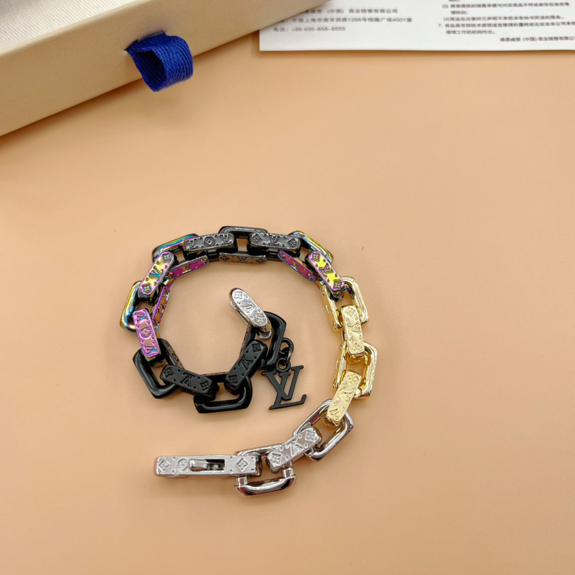 Louis Vuitton Paradise Chain Bracelet   M0070L - FashionPlug