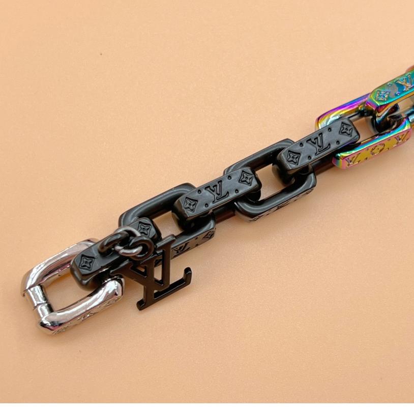 Louis Vuitton Paradise Chain Bracelet   M0070L - FashionPlug