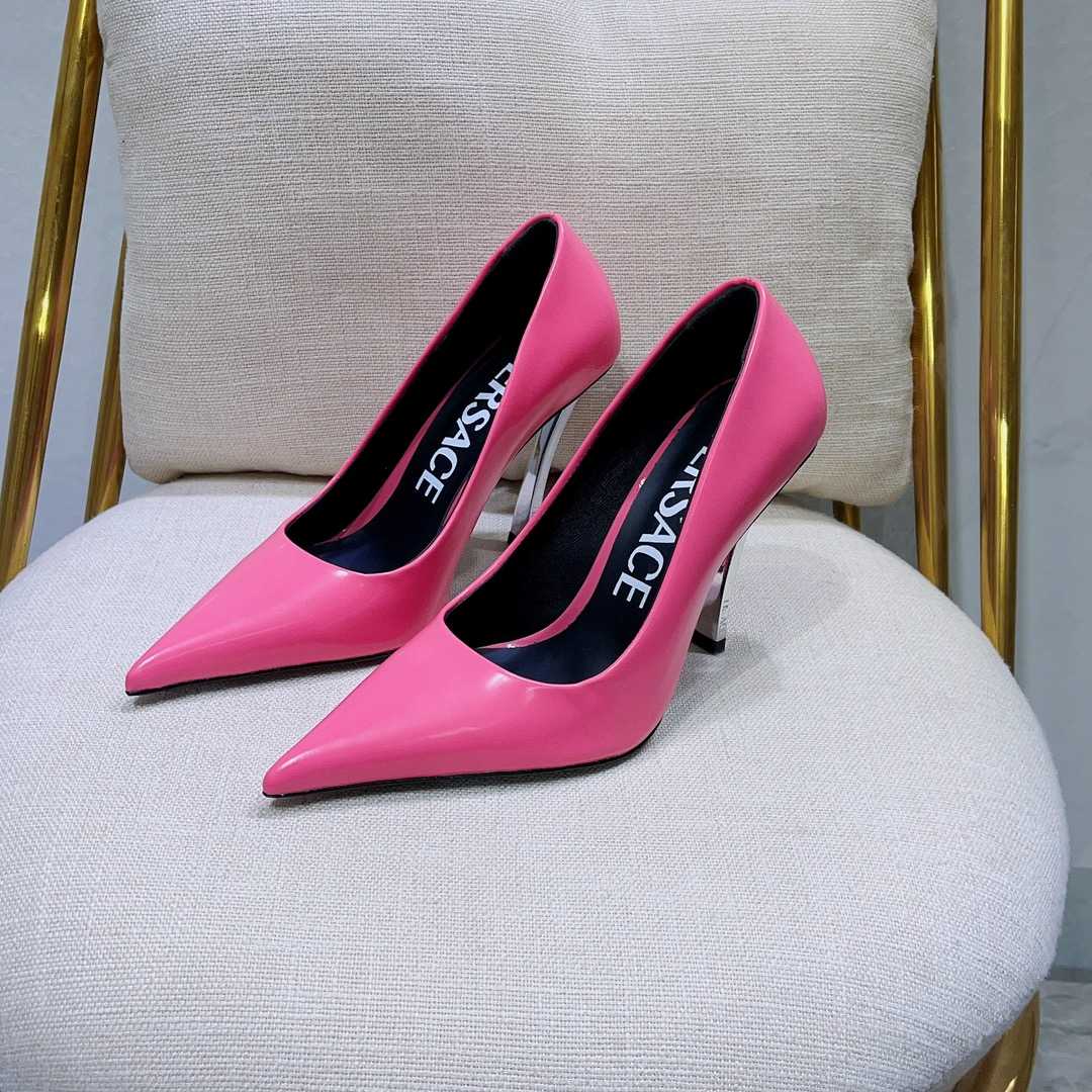 Versace Pin-Point Pumps - FashionPlug