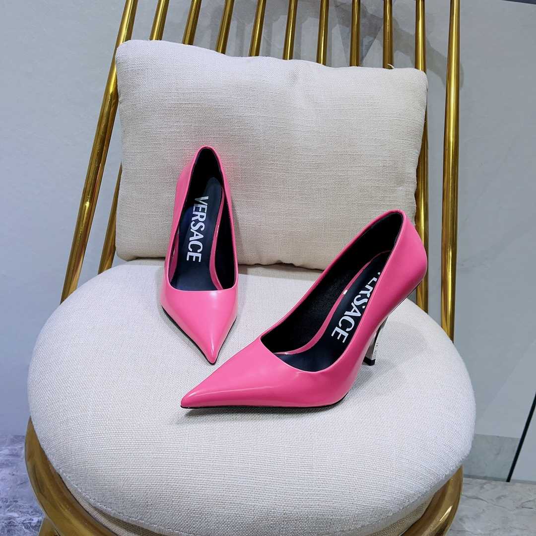 Versace Pin-Point Pumps - FashionPlug