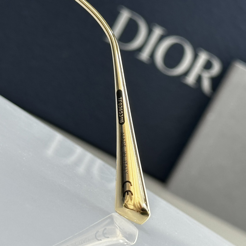 Dior 30Montaigne S7U Sunglasses - FashionPlug
