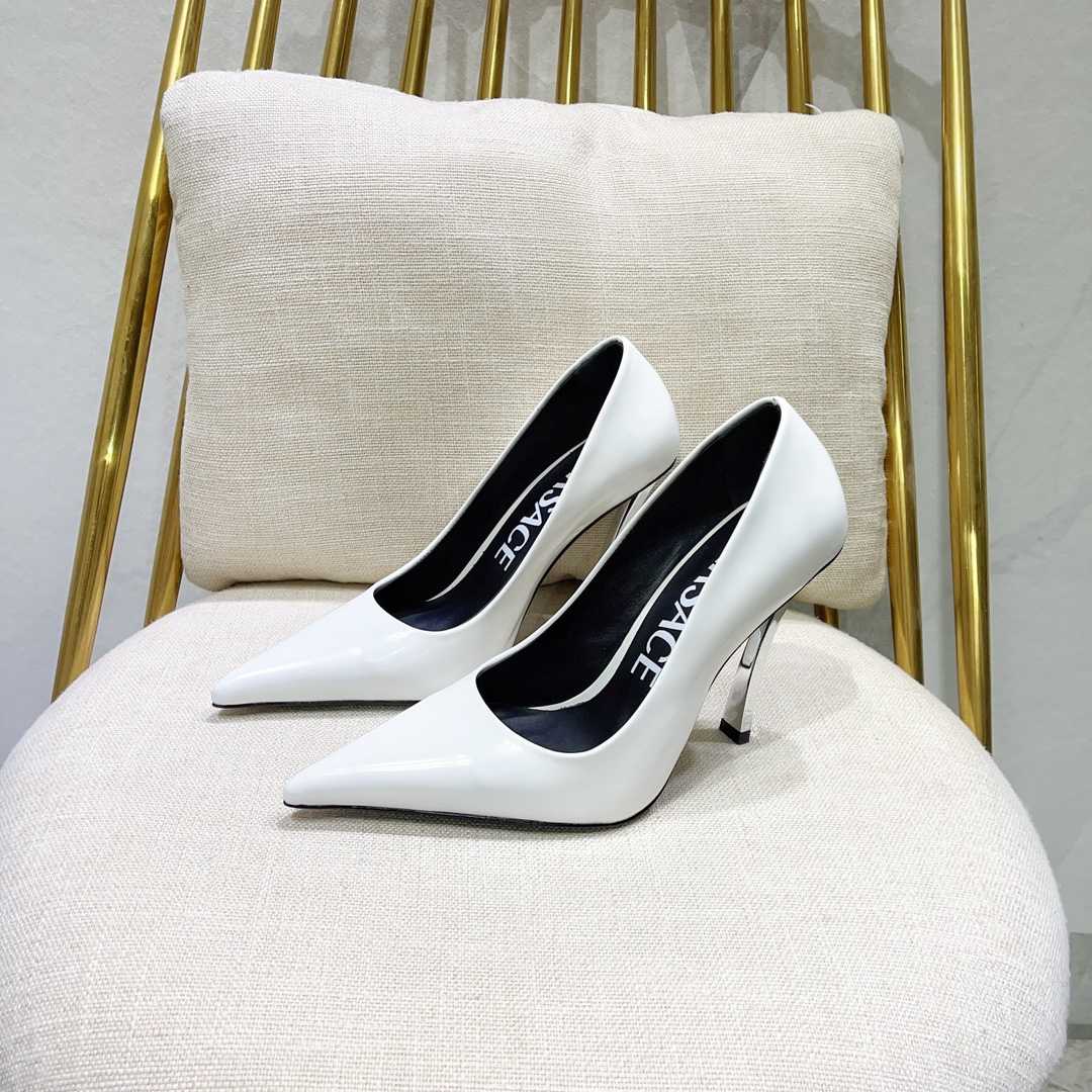 Versace Pin-Point Pumps - FashionPlug