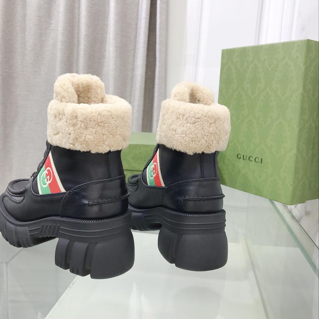 Gucci Women's Black Interlocking G Stripe Boots - FashionPlug