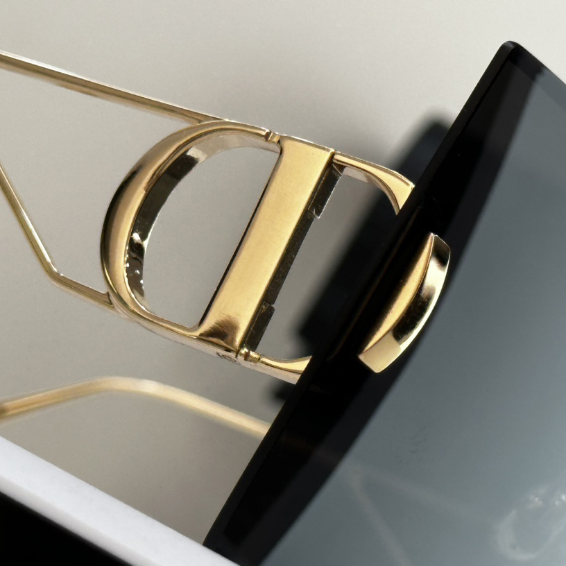 Dior 30Montaigne S7U Sunglasses - FashionPlug