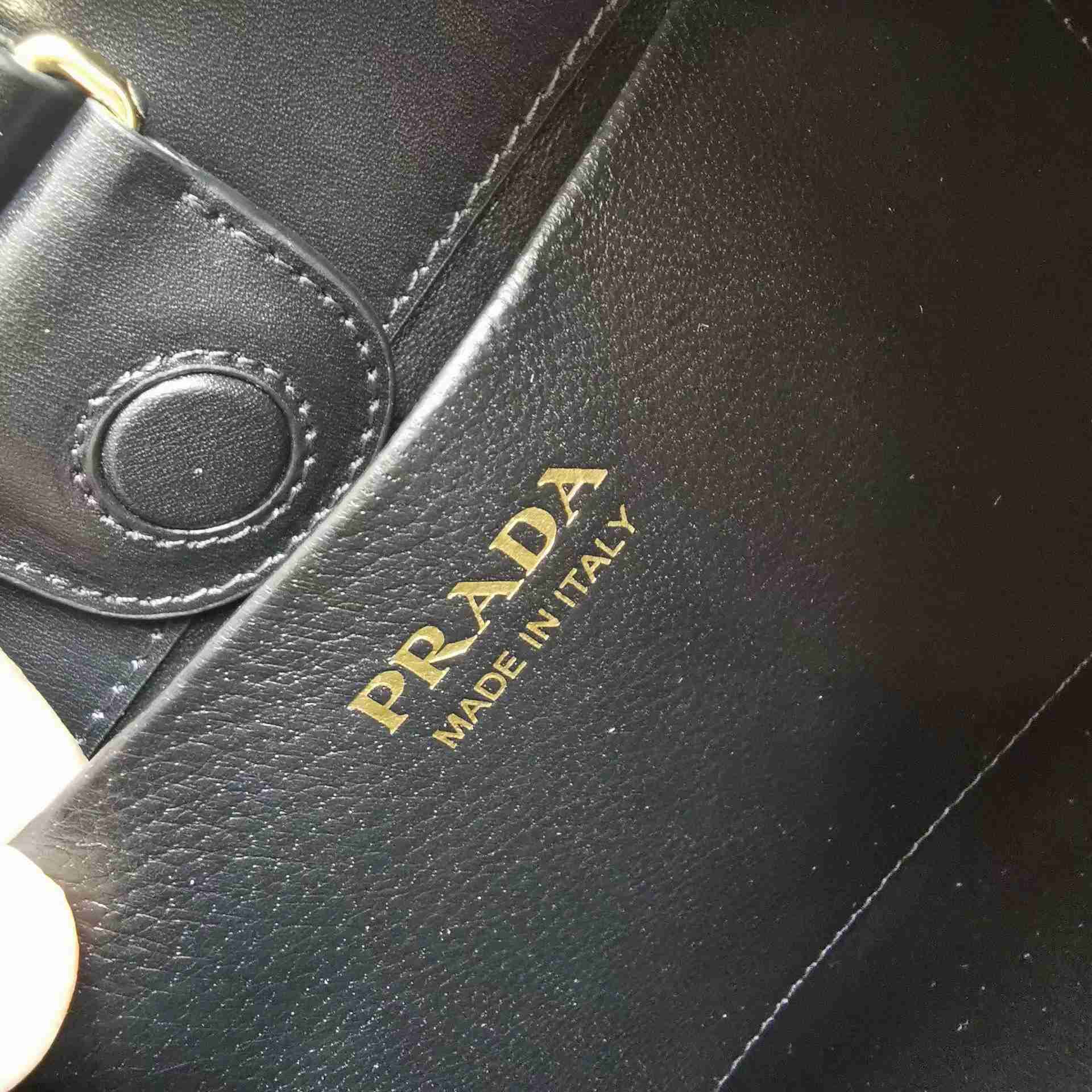 Prada Prada Cleo brushed leather shoulder bag(27-20-7cm) - FashionPlug