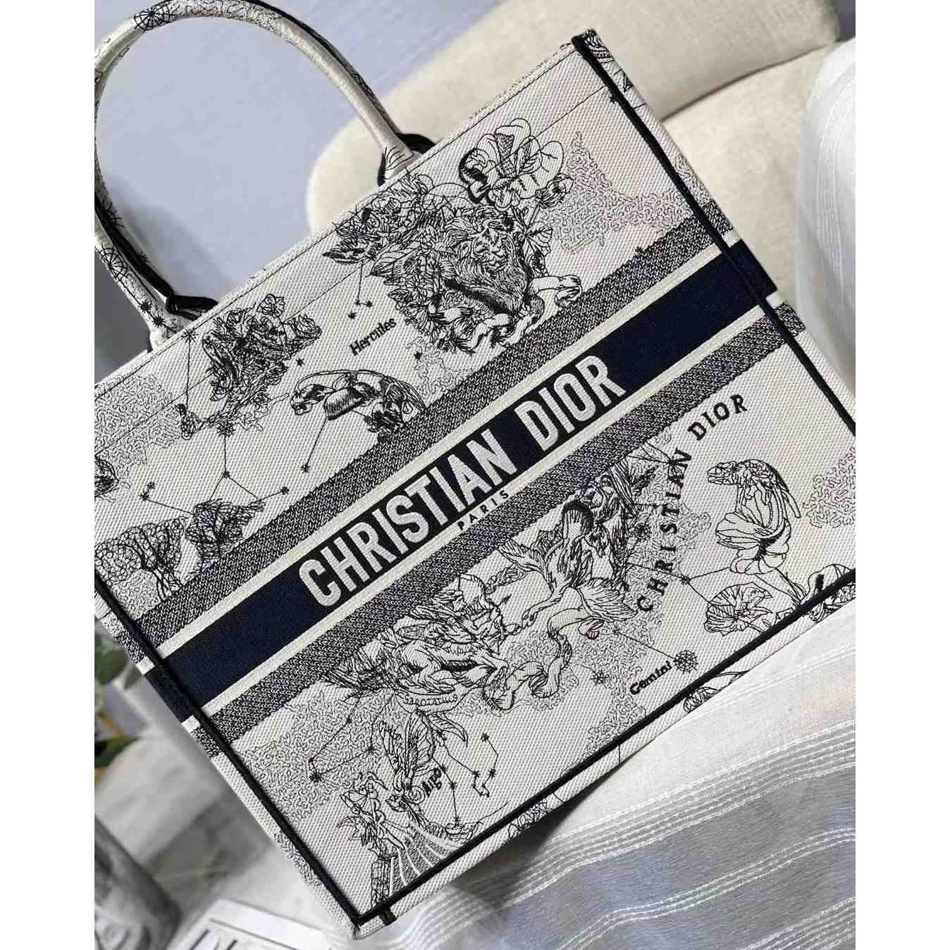 Dior Oblique Embroidered Book Tote(41.5-25-18cm)-Embroiderable Characters - FashionPlug
