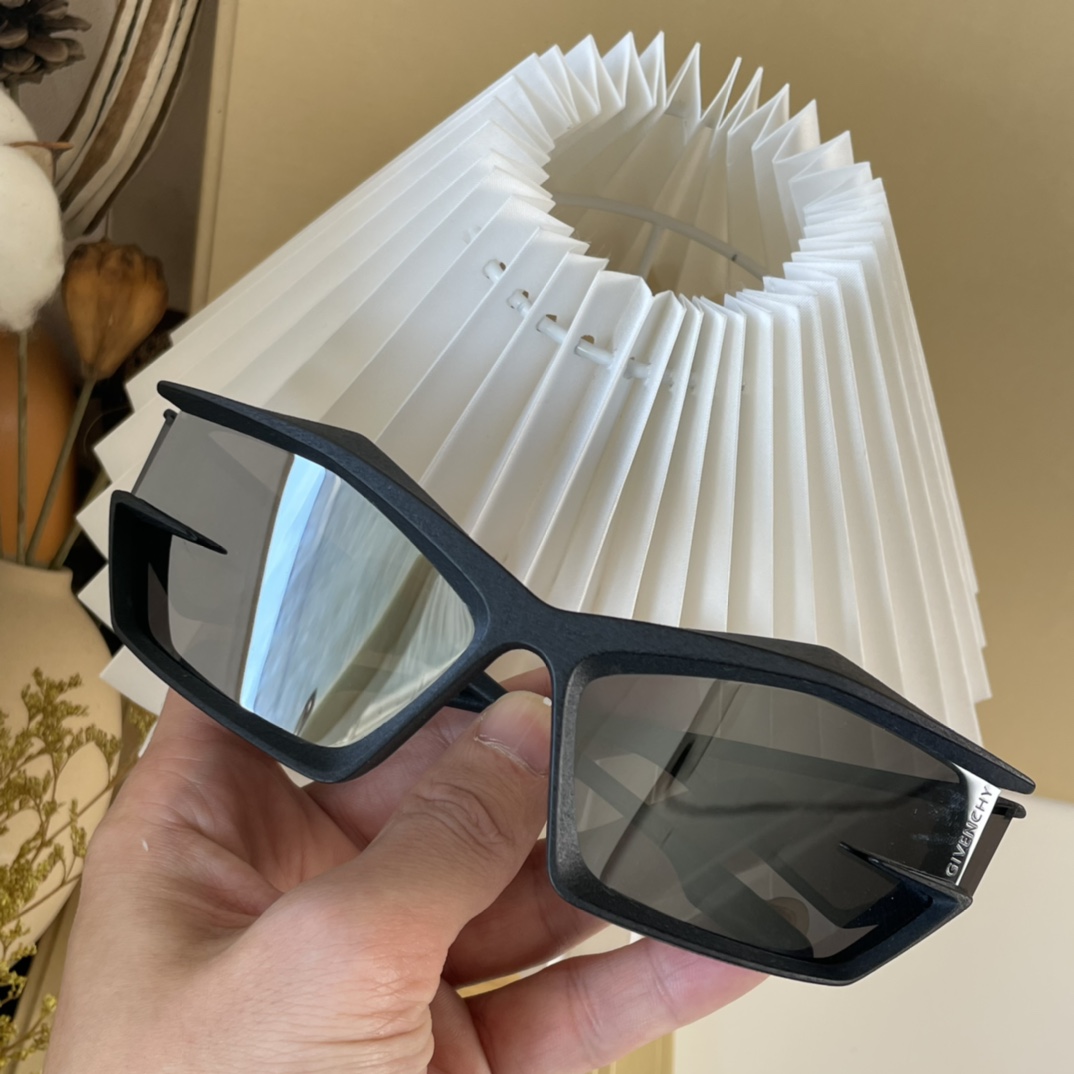 Givenchy Giv Cut sunglasses In Nylon       GV40049  - FashionPlug
