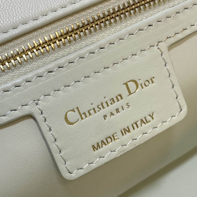 Dior Medium Dior Caro Bag - FashionPlug