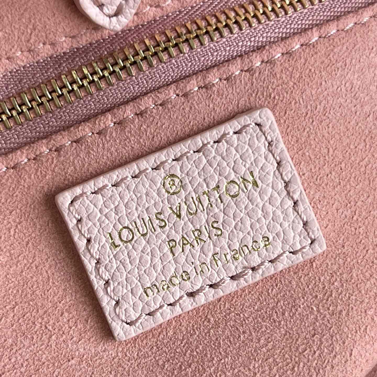 Louis Vuitton OnTheGo PM Tote Bag (25 x 19 x 11.5 cm)   M46168 - FashionPlug