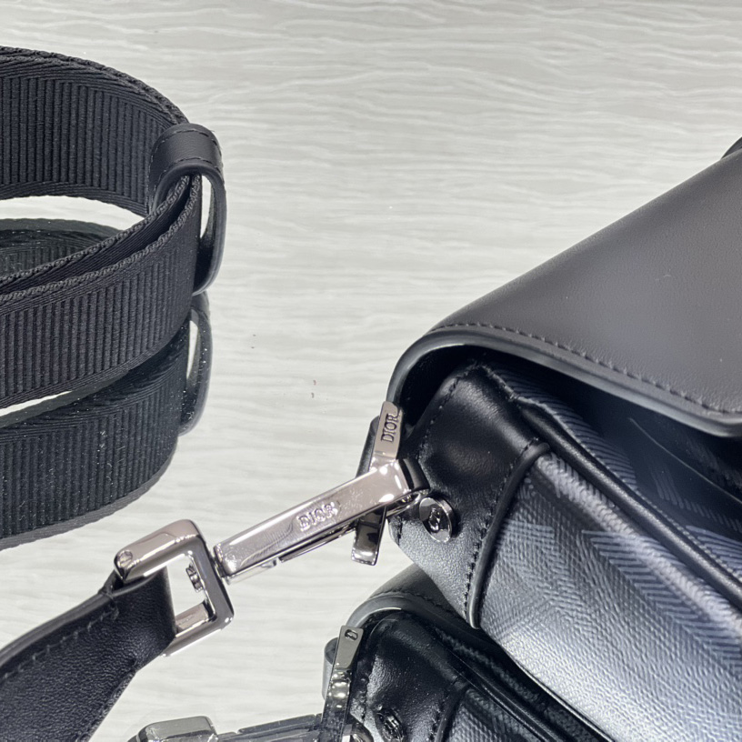 Dior Hit The Road Bag With Strap - FashionPlug