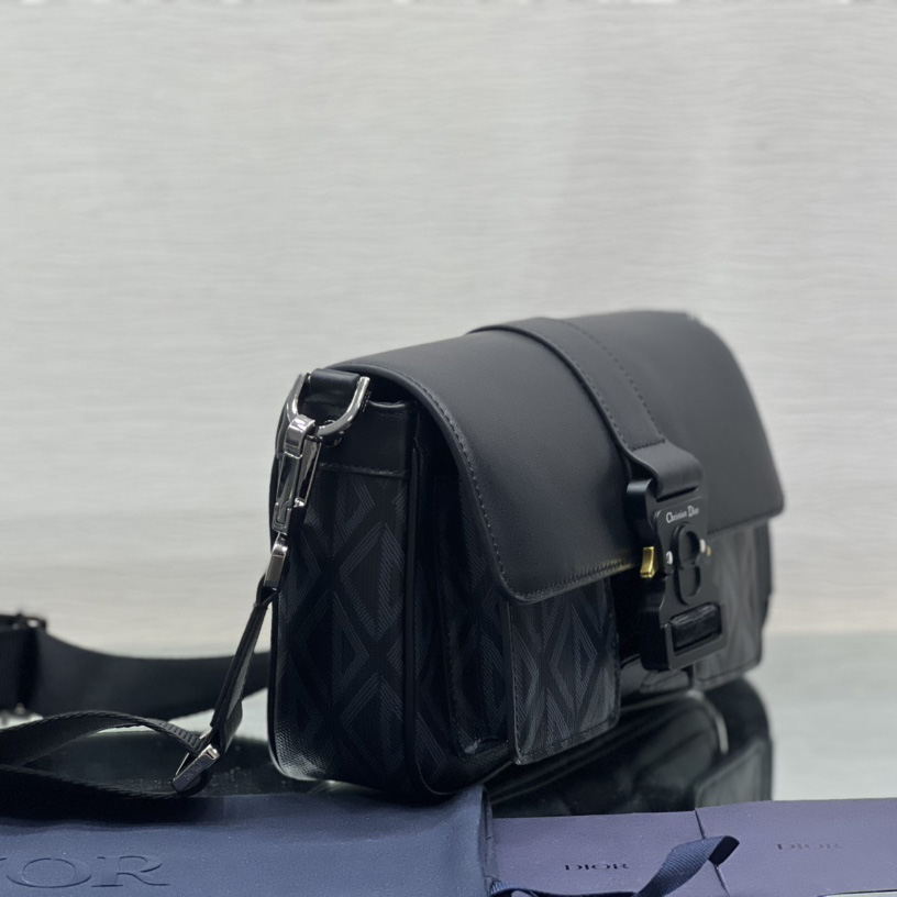 Dior Hit The Road Bag With Strap - FashionPlug