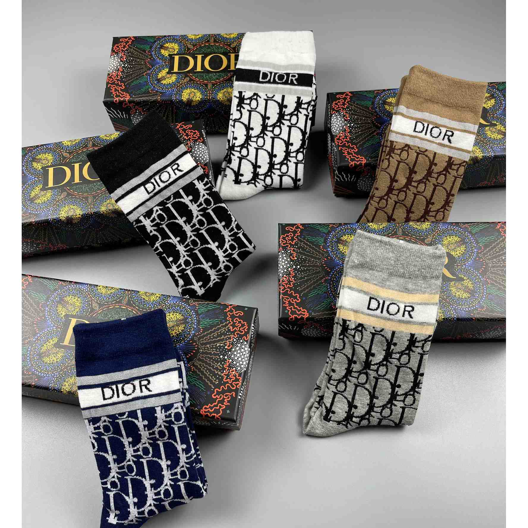 Dior Oblique Wool Socks /Box - FashionPlug