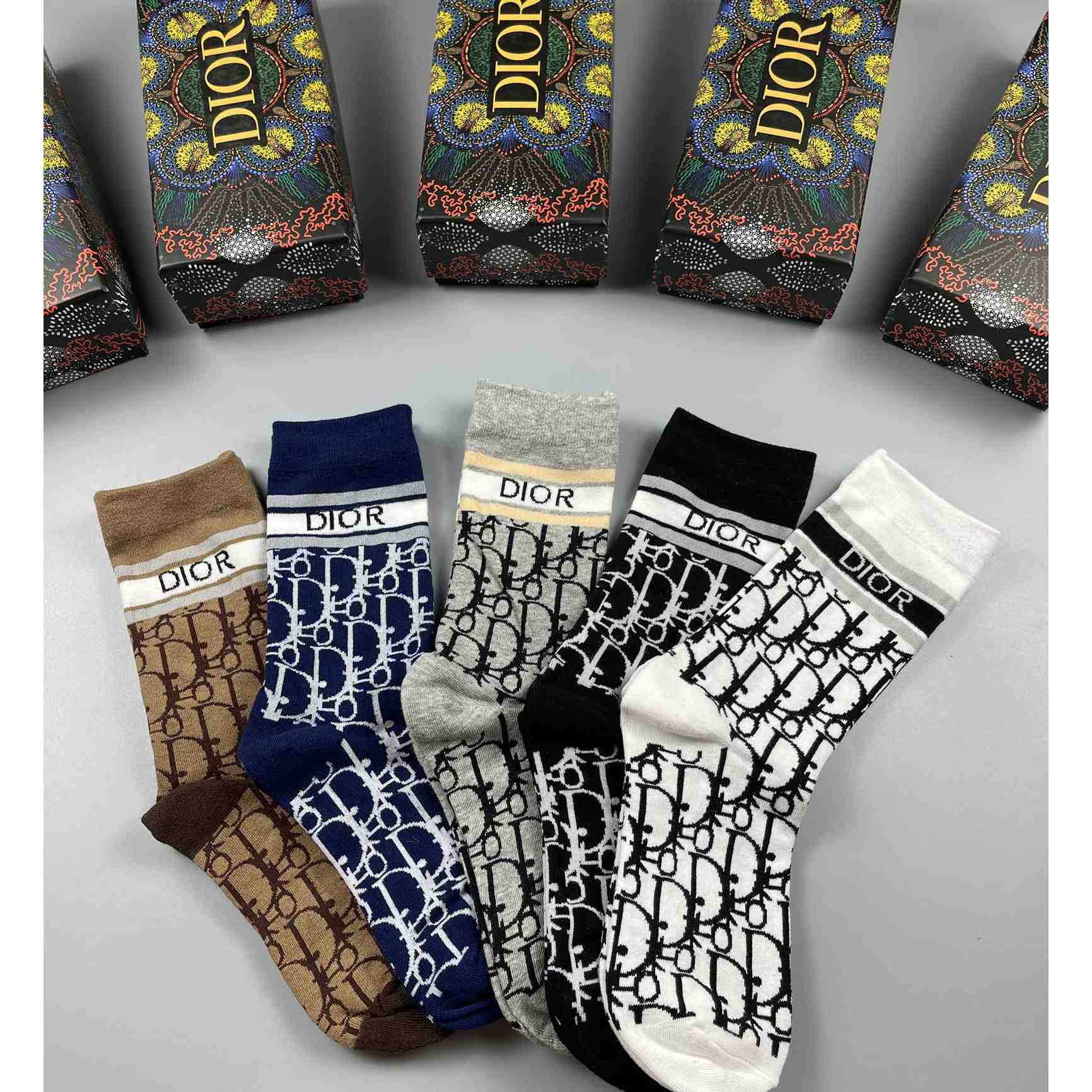 Dior Oblique Wool Socks /Box - FashionPlug