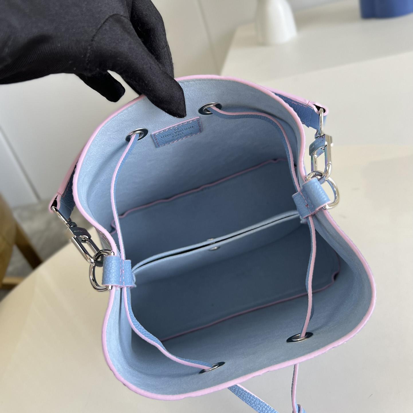 Louis Vuitton Néonoé BB Bucket Bag (20 x 20 x 13 cm)   M46173 - FashionPlug
