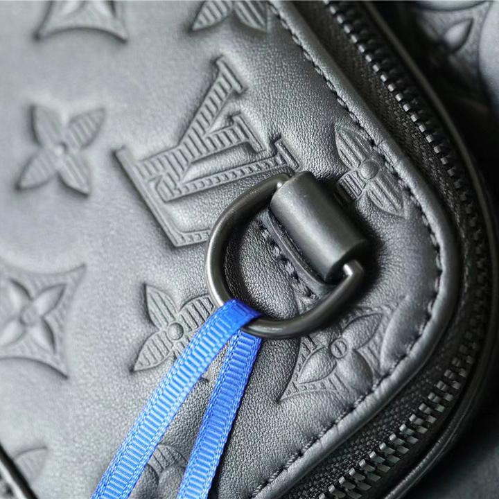 Louis Vuitton Racer Slingbag    M46107c - FashionPlug