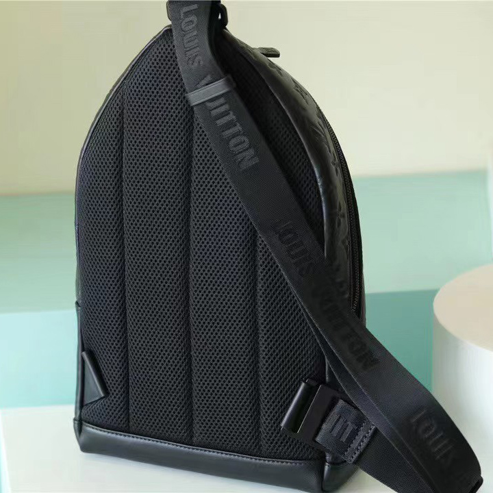 Louis Vuitton Racer Slingbag    M46107c - FashionPlug