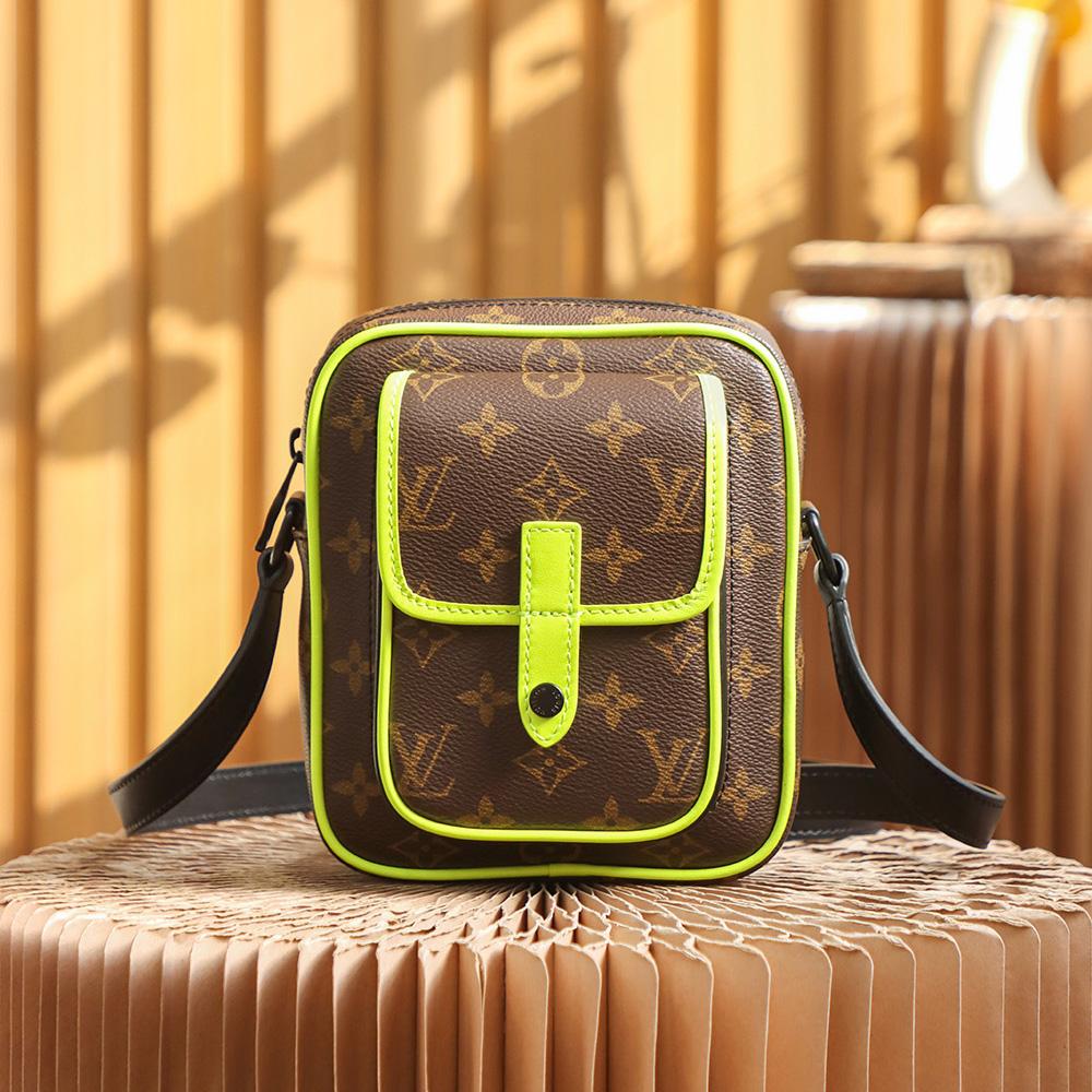 Louis Vuitton Christopher Wearable Wallet(15*17*8cm)   M69404 - FashionPlug