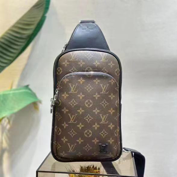 Louis Vuitton Avenue Slingbag       M46327 - FashionPlug