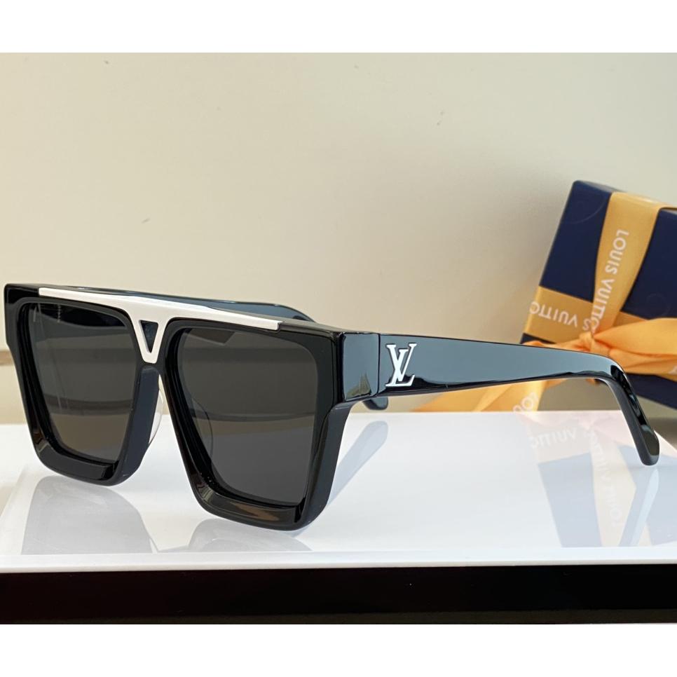 Louis Vuitton 1.1 Evidence Sunglasses     Z1682W - FashionPlug