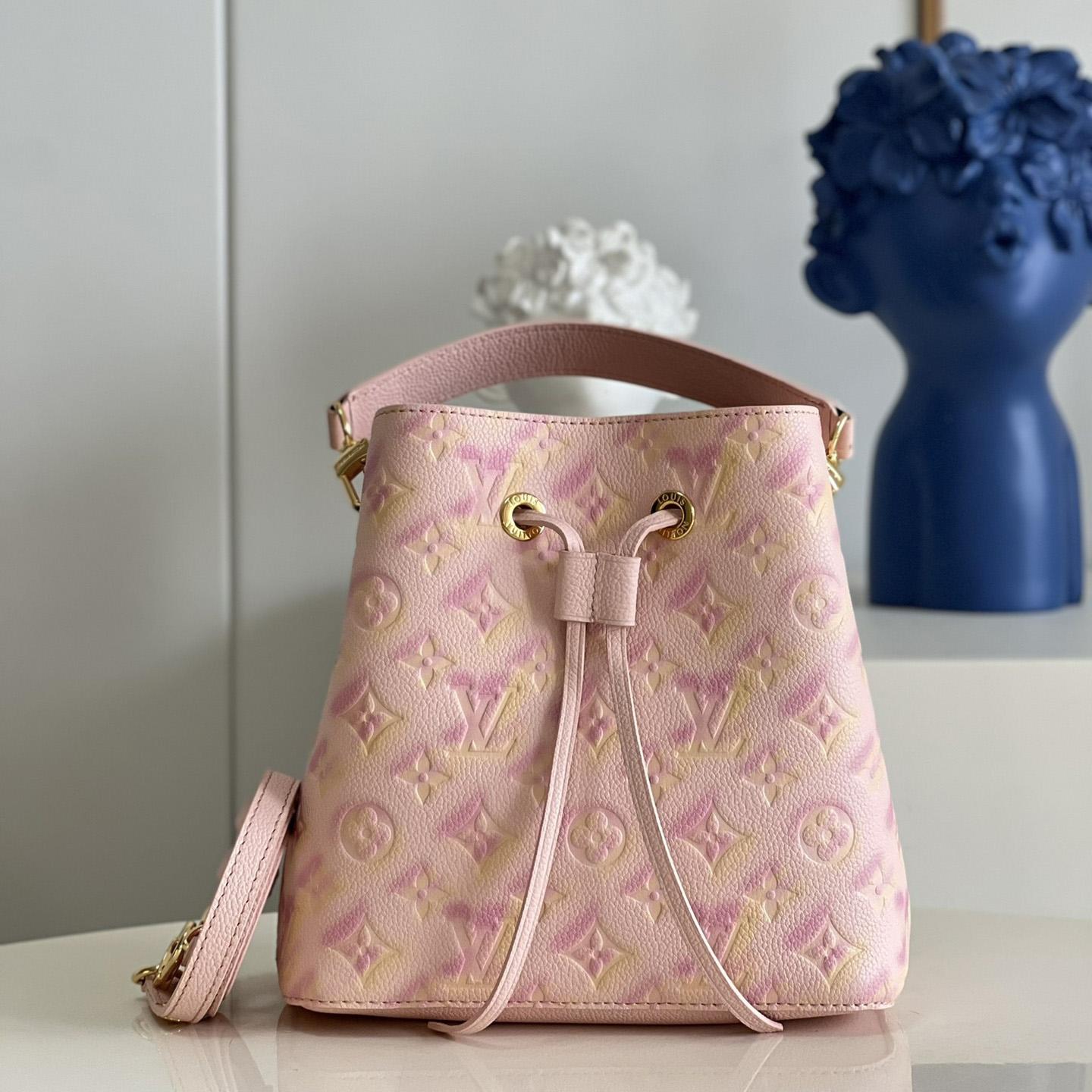 Louis Vuitton Néonoé BB Bucket Bag (20 x 20 x 13 cm)   M46174 - FashionPlug