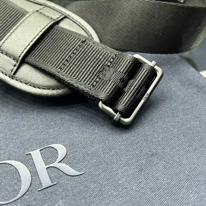 Dior Explorer Messenger Bag - FashionPlug