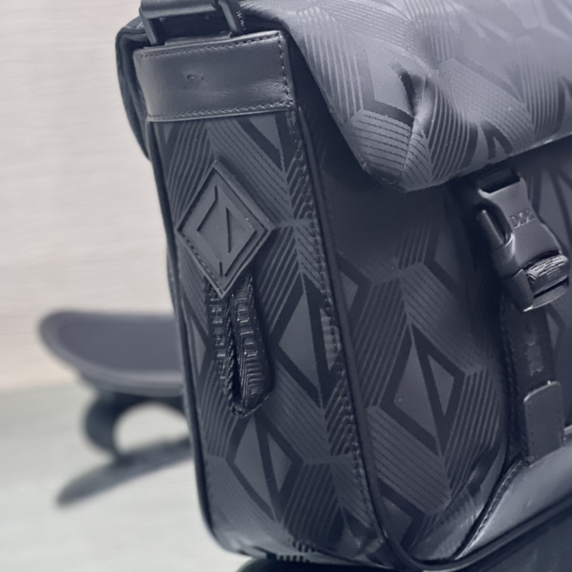 Dior Explorer Messenger Bag - FashionPlug