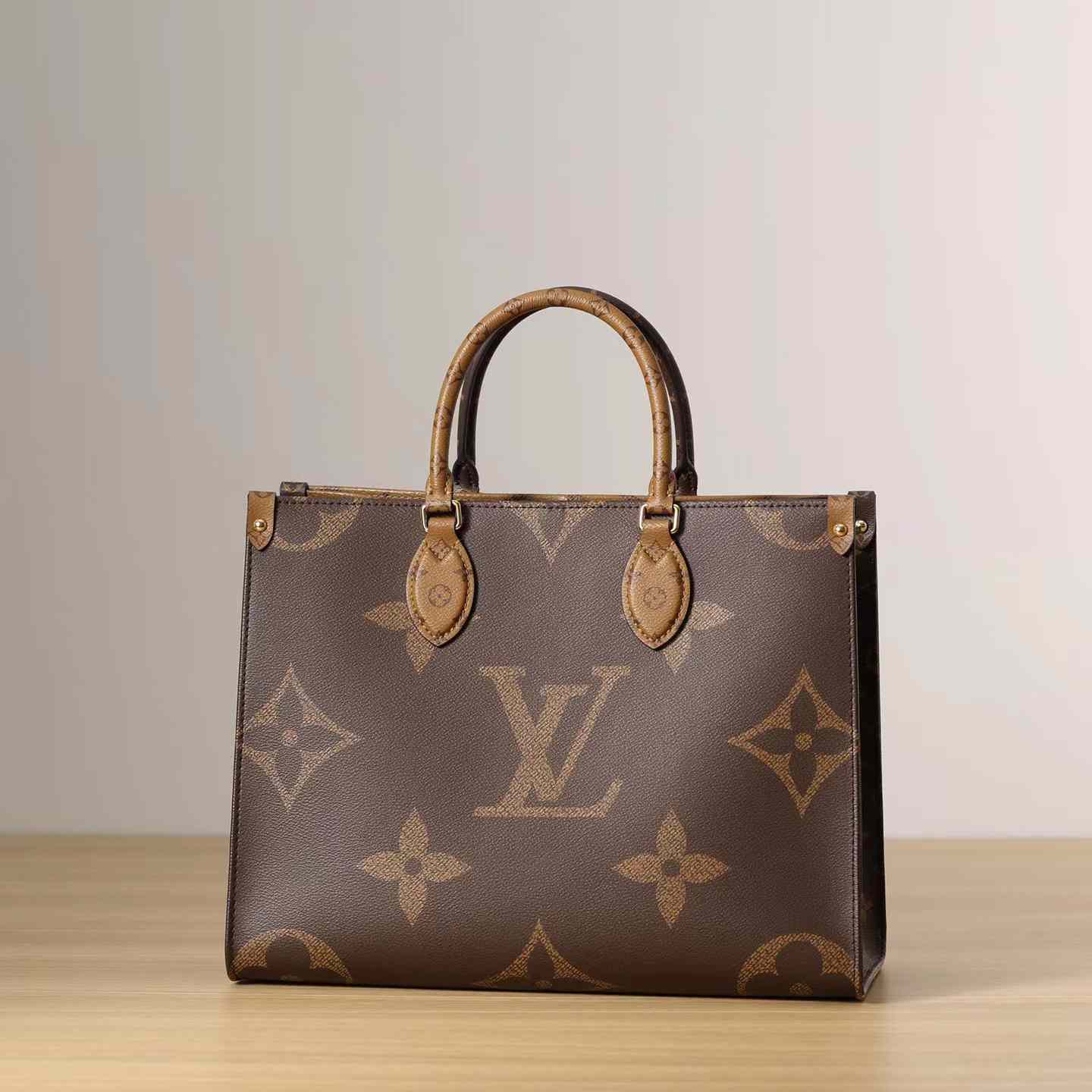Louis Vuitton Onthego MM(34cm)   M45321 - FashionPlug