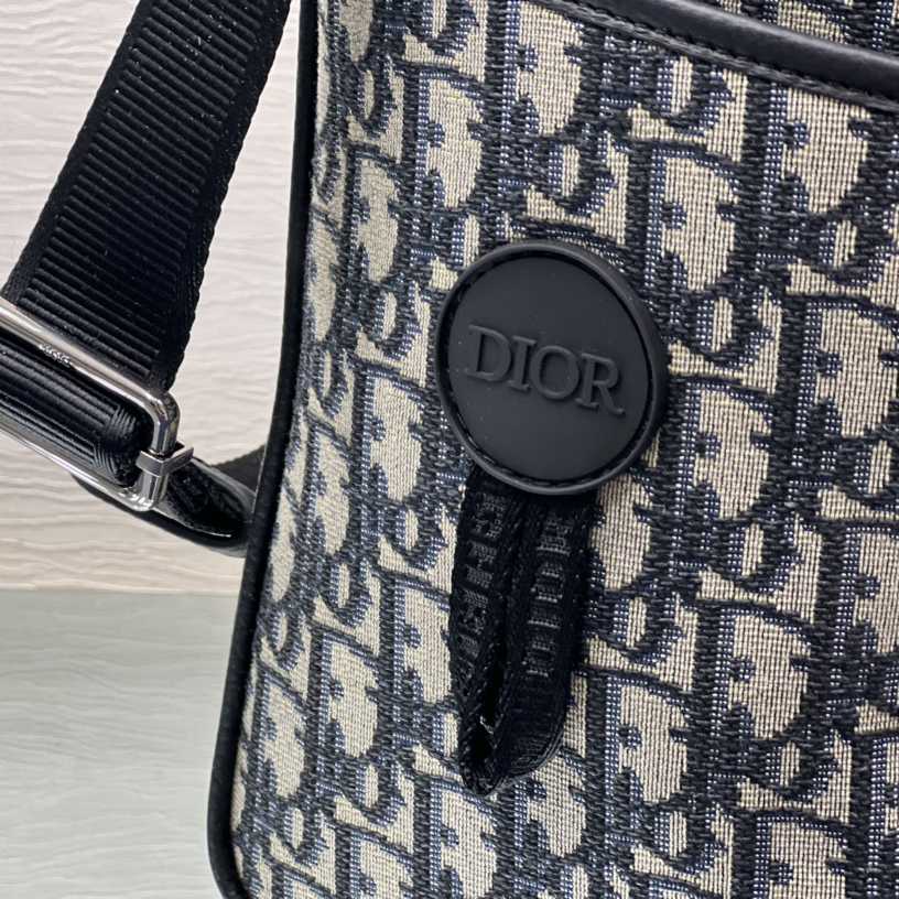 Dior Explorer Tote Bag  - FashionPlug