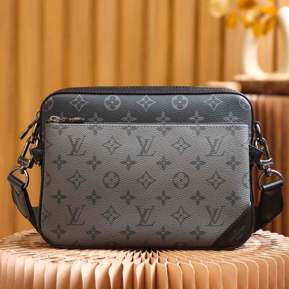Louis Vuitton Trio Messenger Bag (25*18.5*7cm)     M69443 - FashionPlug