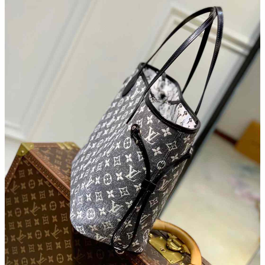 Louis VuittonNeverfull MM Tote Bag (31-28-14cm)   M21465 - FashionPlug