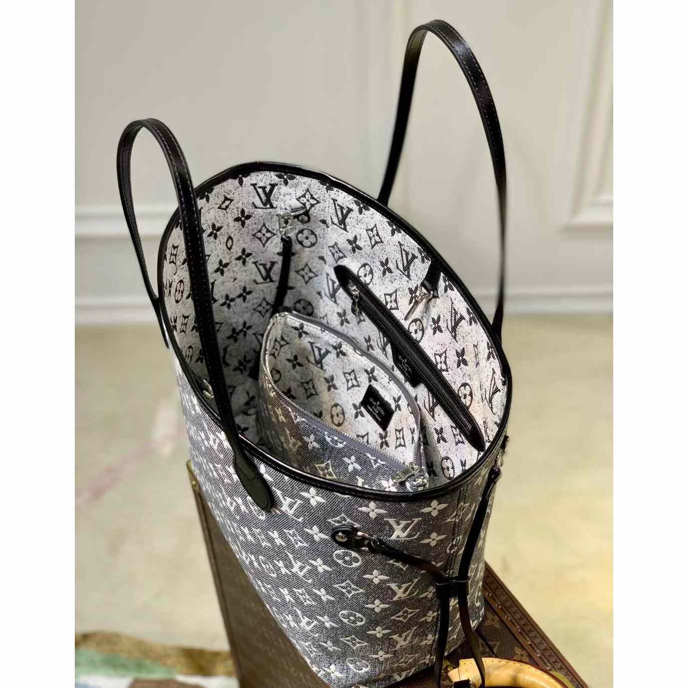 Louis VuittonNeverfull MM Tote Bag (31-28-14cm)   M21465 - FashionPlug