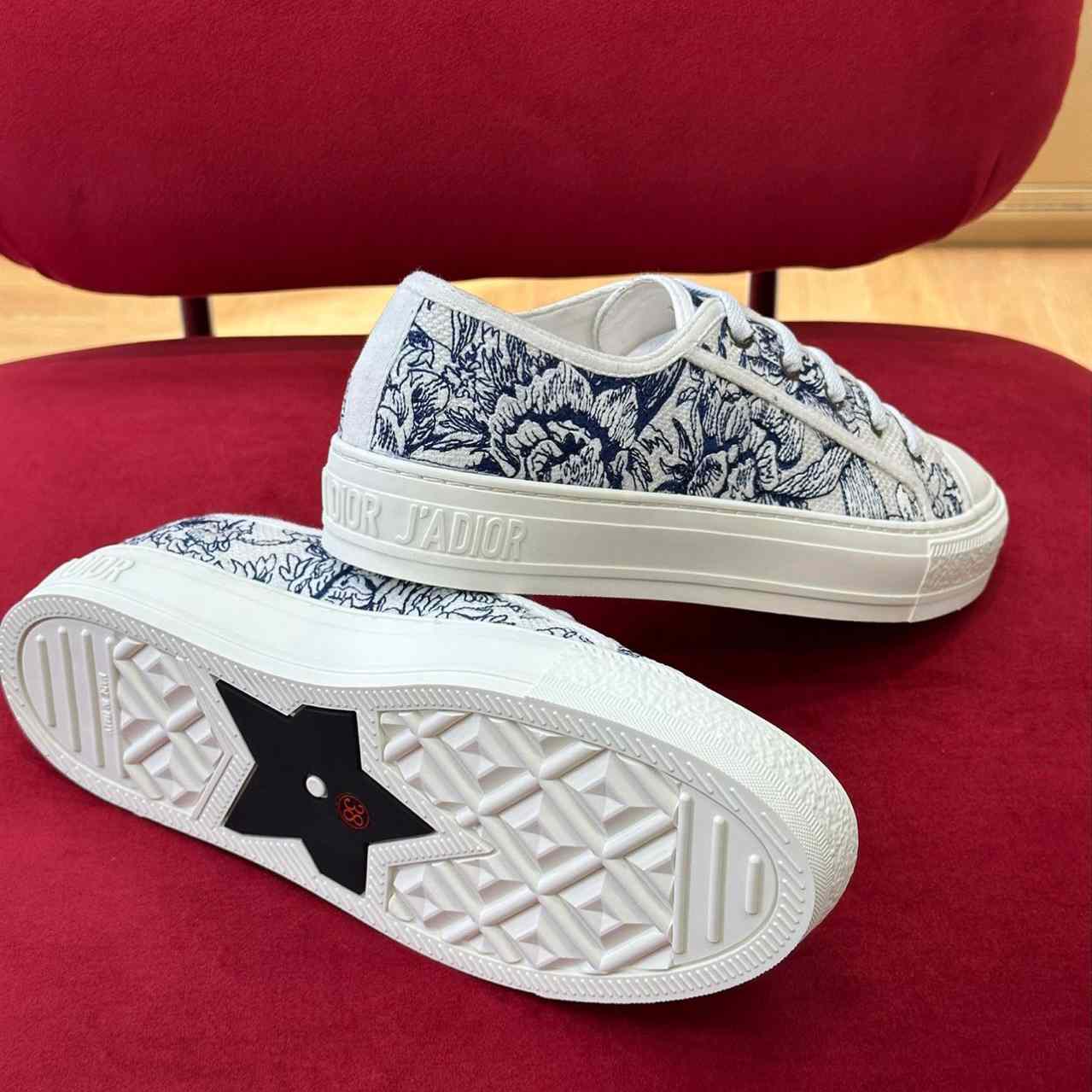 Dior Walk'n'Dior Sneaker  - FashionPlug