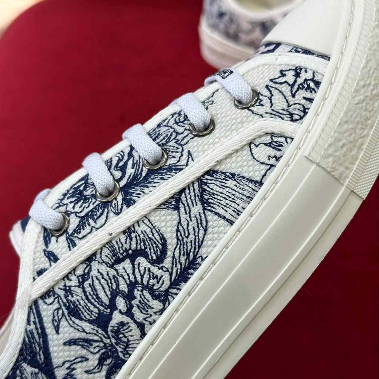 Dior Walk'n'Dior Sneaker  - FashionPlug