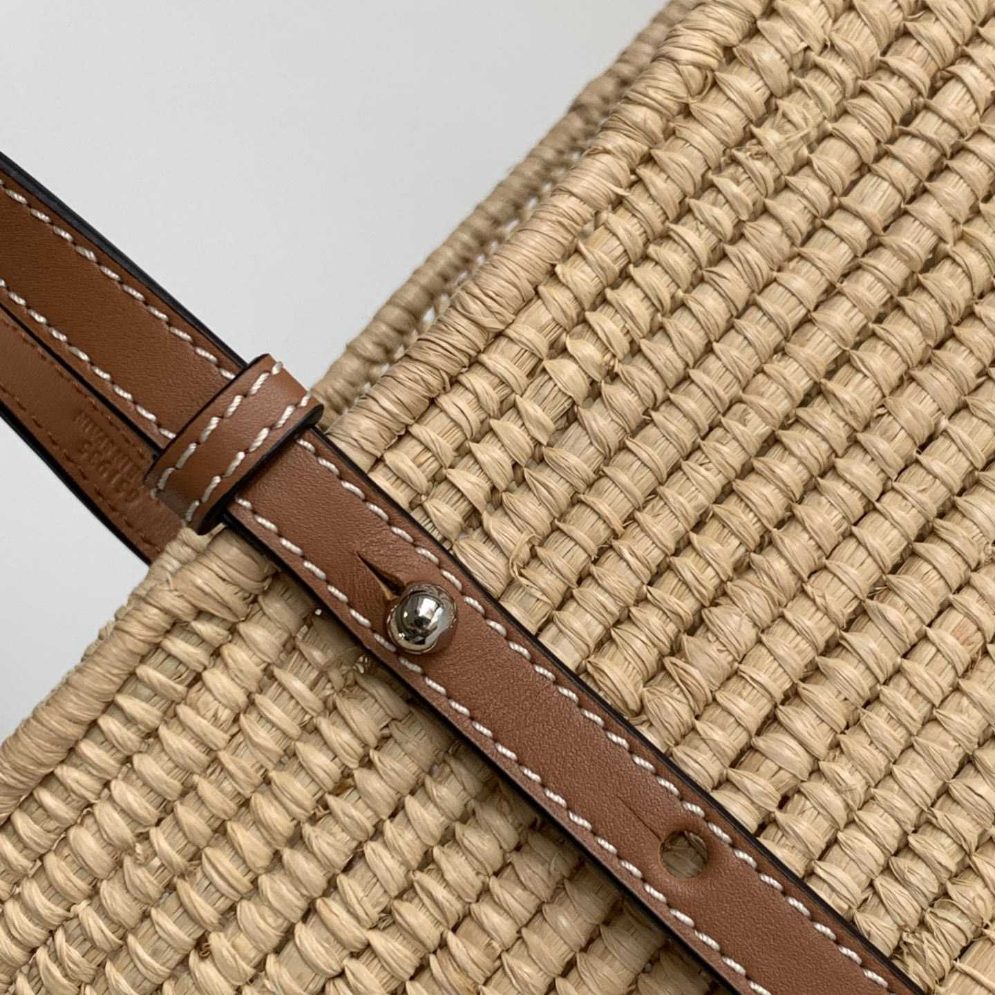 Loewe Small Square Basket bag In Raffia And Calfskin (30*21*11cm) - FashionPlug
