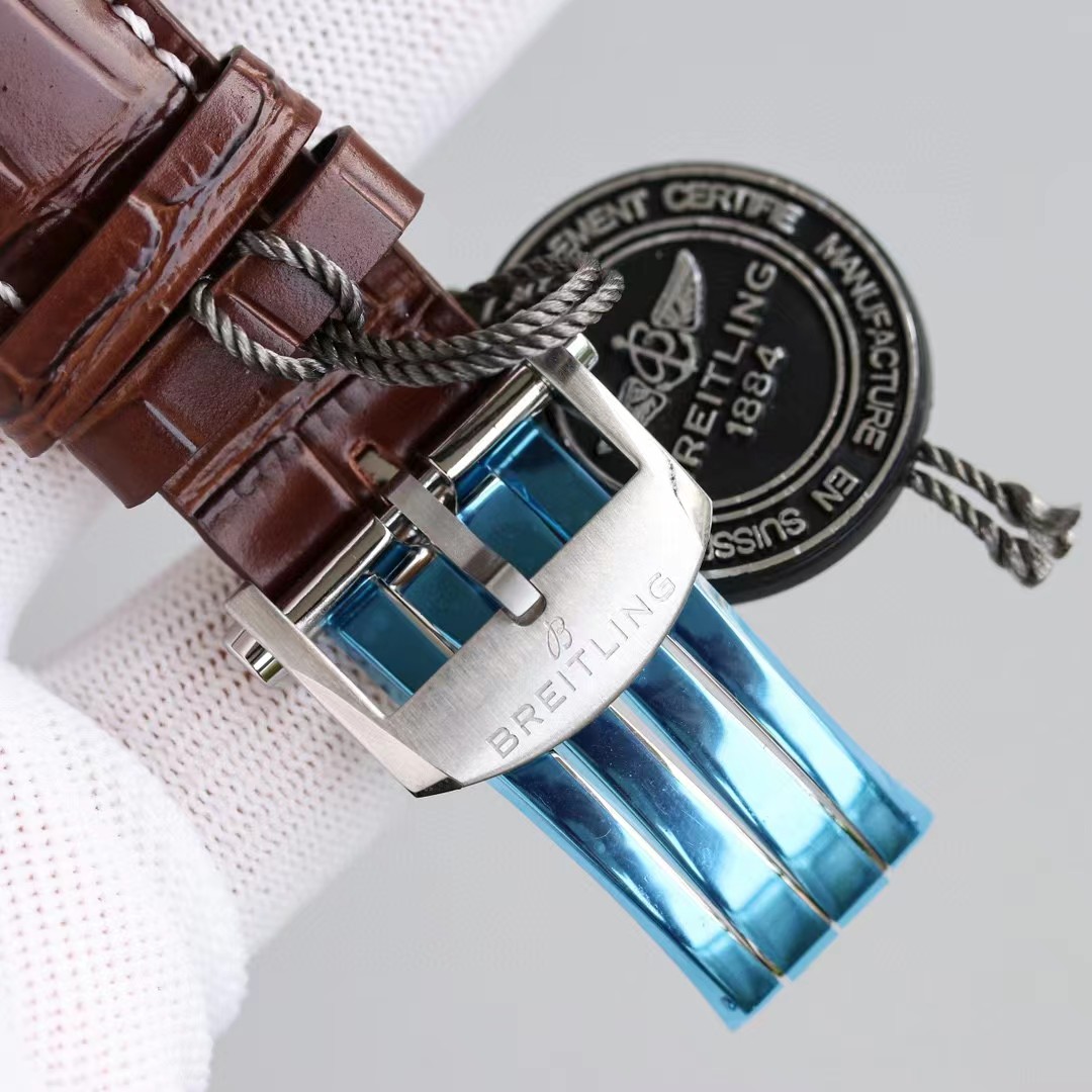 Breitling Watch - FashionPlug