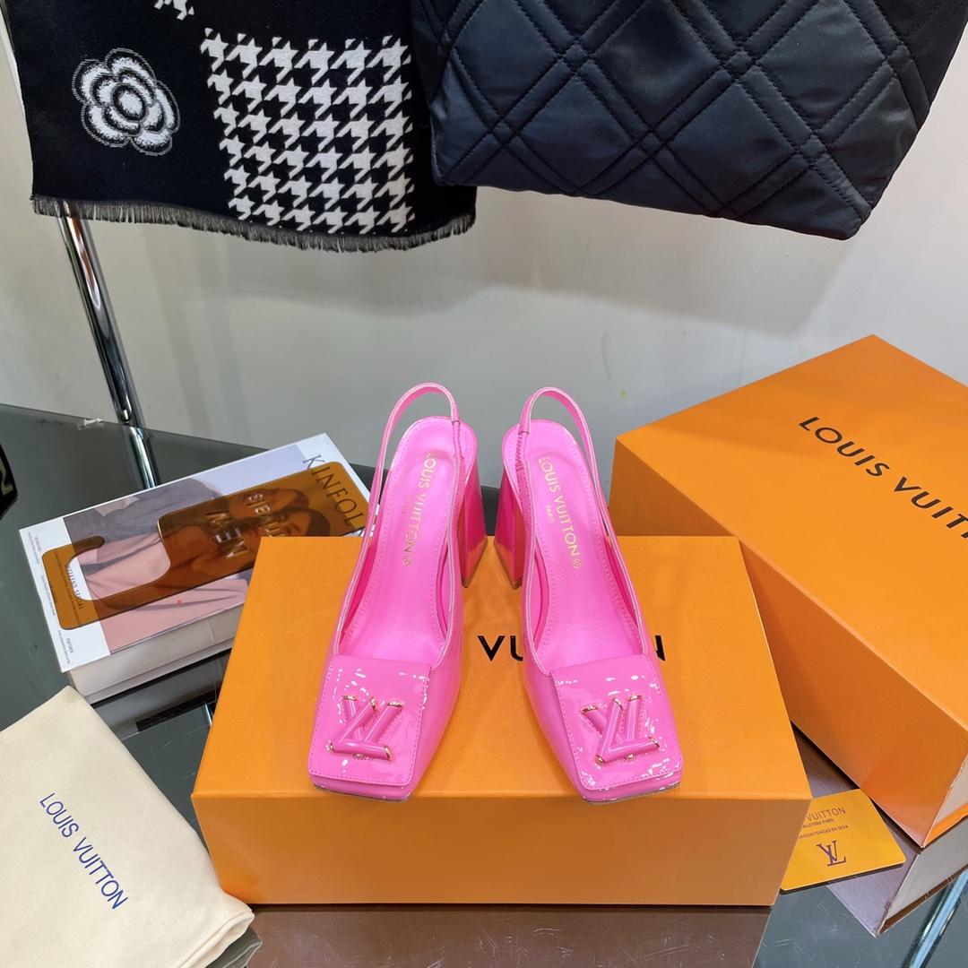 Louis Vuitton Shake Slingback Pump      1AB0BU - FashionPlug
