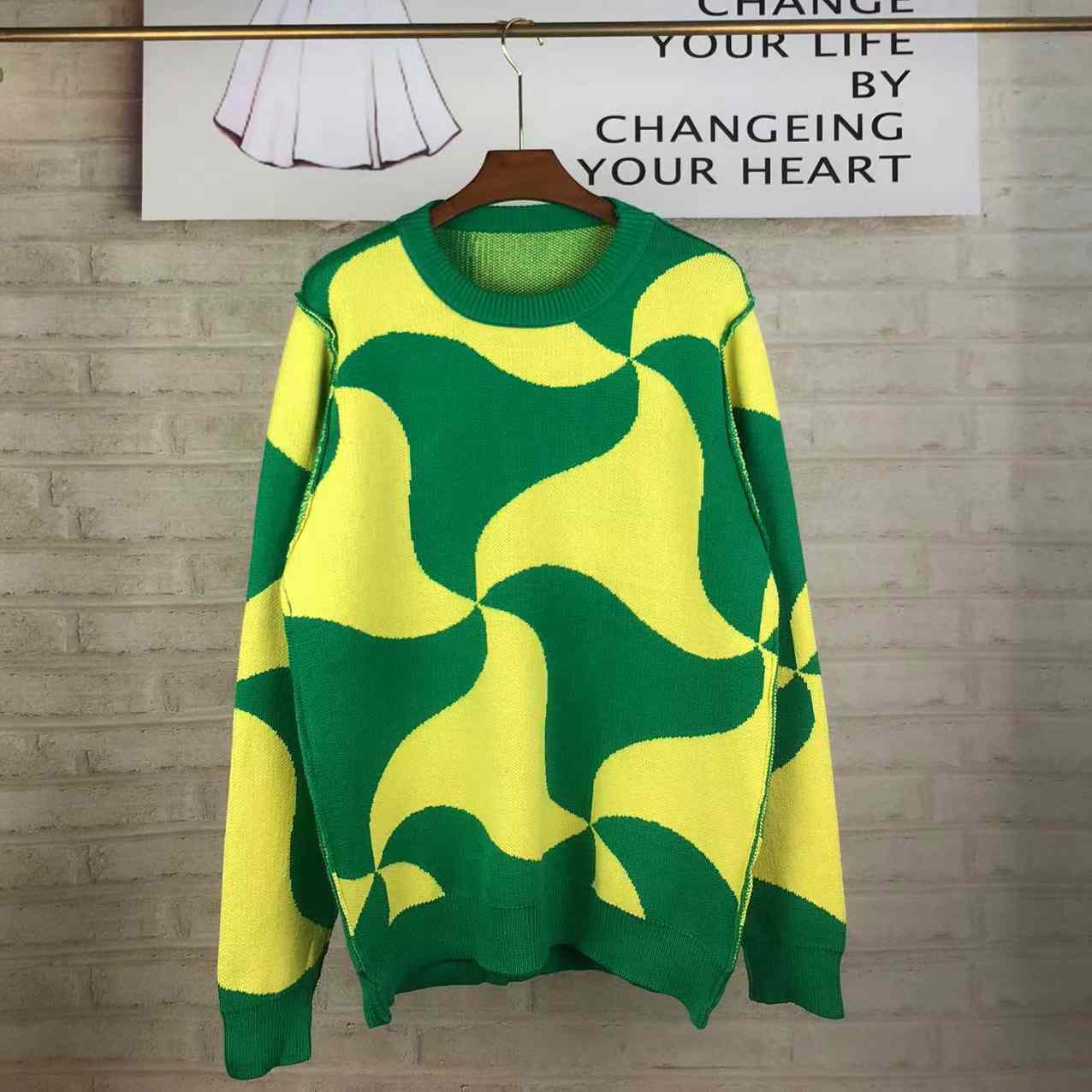 Bottega Veneta Heavyweight Wool Jacquard Wavy Triangle Sweater - FashionPlug