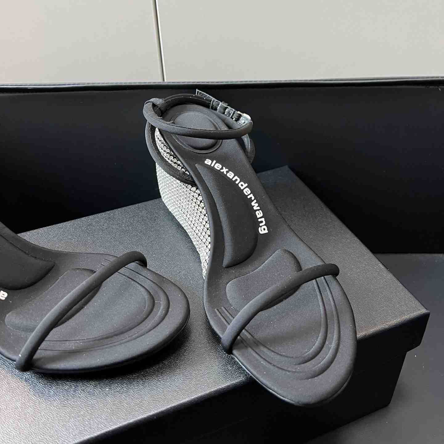 Alexander Wang Women's Dahlia Wedge Sandals    75mm - FashionPlug